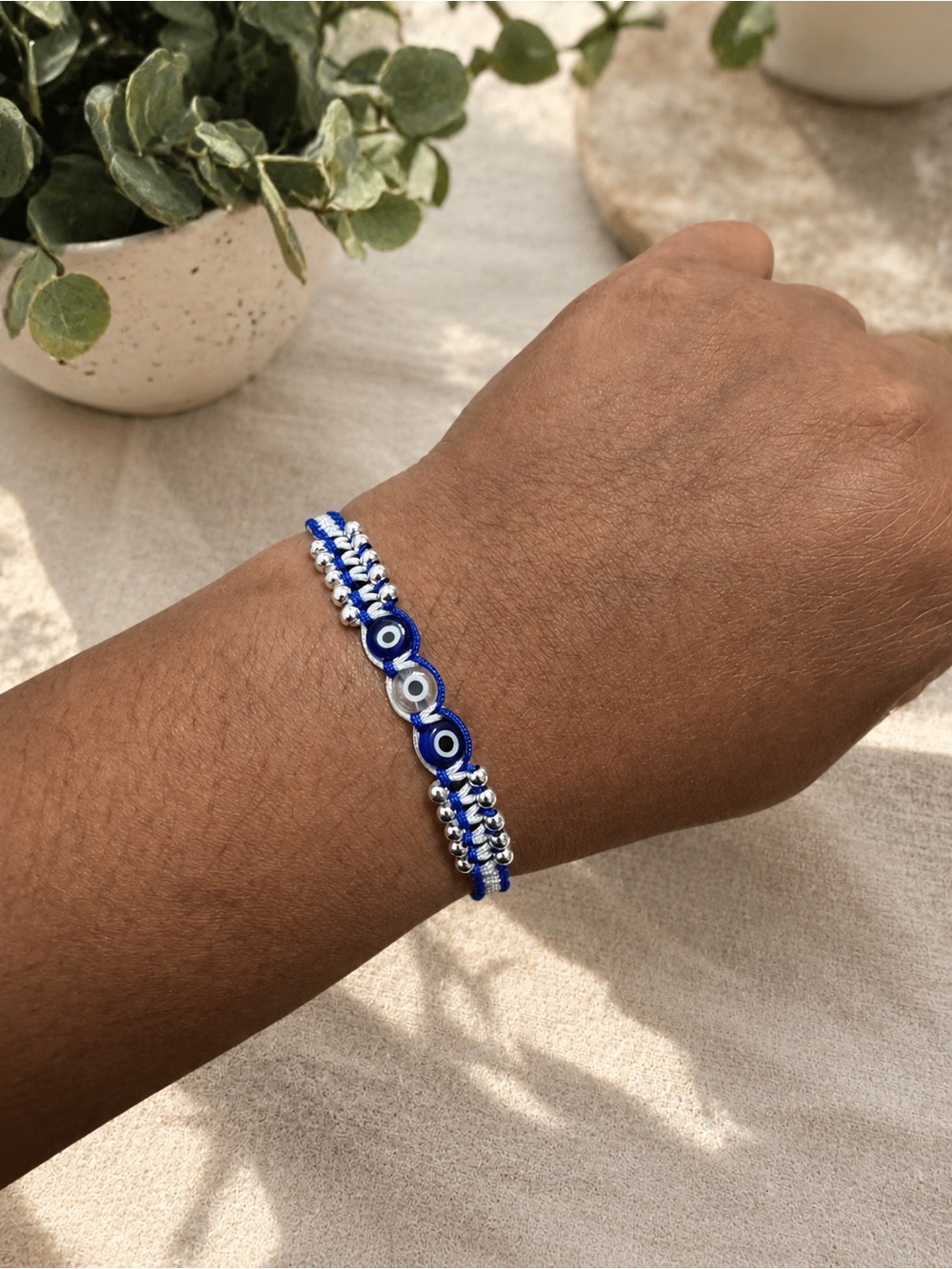 Blue and White Evil Eye Bracelet / Pulsera Ojo Turco Azul y Blanco